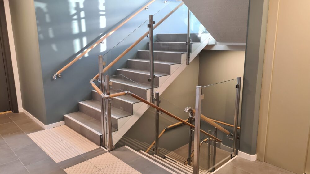 Glassrekkverk 40
